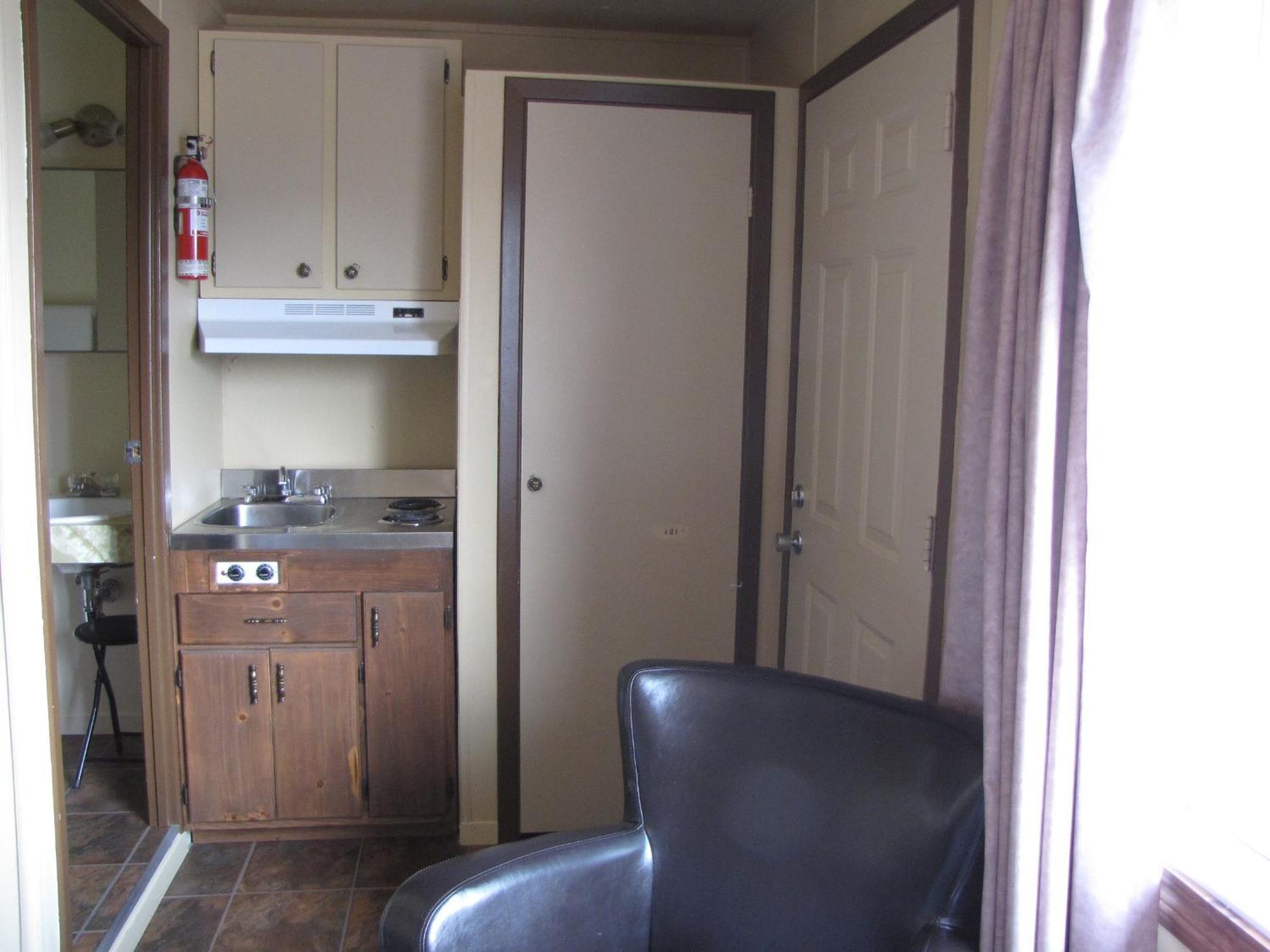Motel Du Haut Phare Cap-des-Rosiers Habitación foto